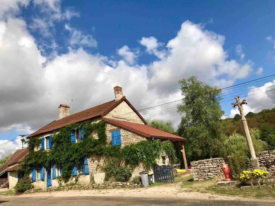 Belle Maison En Bourgogne - Auxois - Morvan Flee  Exterior photo
